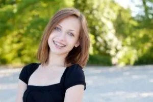 Dentist in Des Plaines | Braces or Invisalign®: What’s Right For Me?