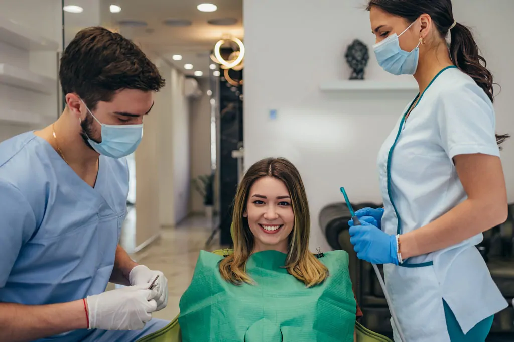 Emergency dental service at Des Plaines Dental Studio
