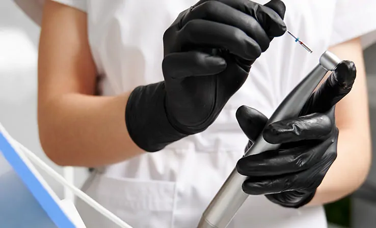 Dental cleanings and exams at Des Plaines Dental Studio