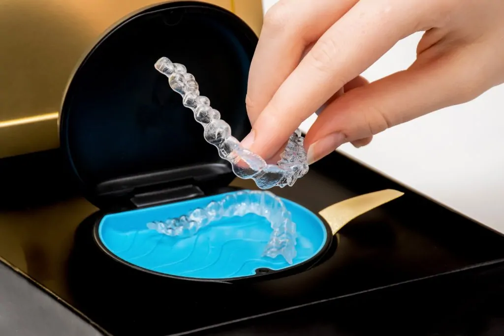 Invisalign offers a blend of aesthetics and convenience, making it a favored choice for many. Invisalign offers a blend of aesthetics and convenience, making it a favored choice for many.