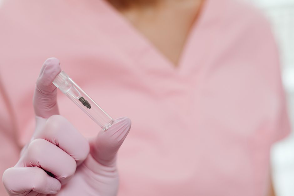 cheapest dental implants